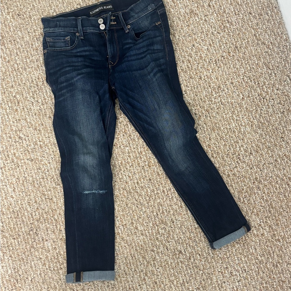 Express Blue Cropped Ankle Jeans with Distressed Knee